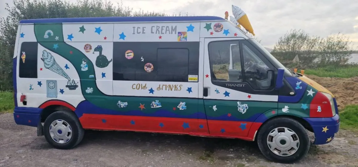 Ice cream van - Image 4