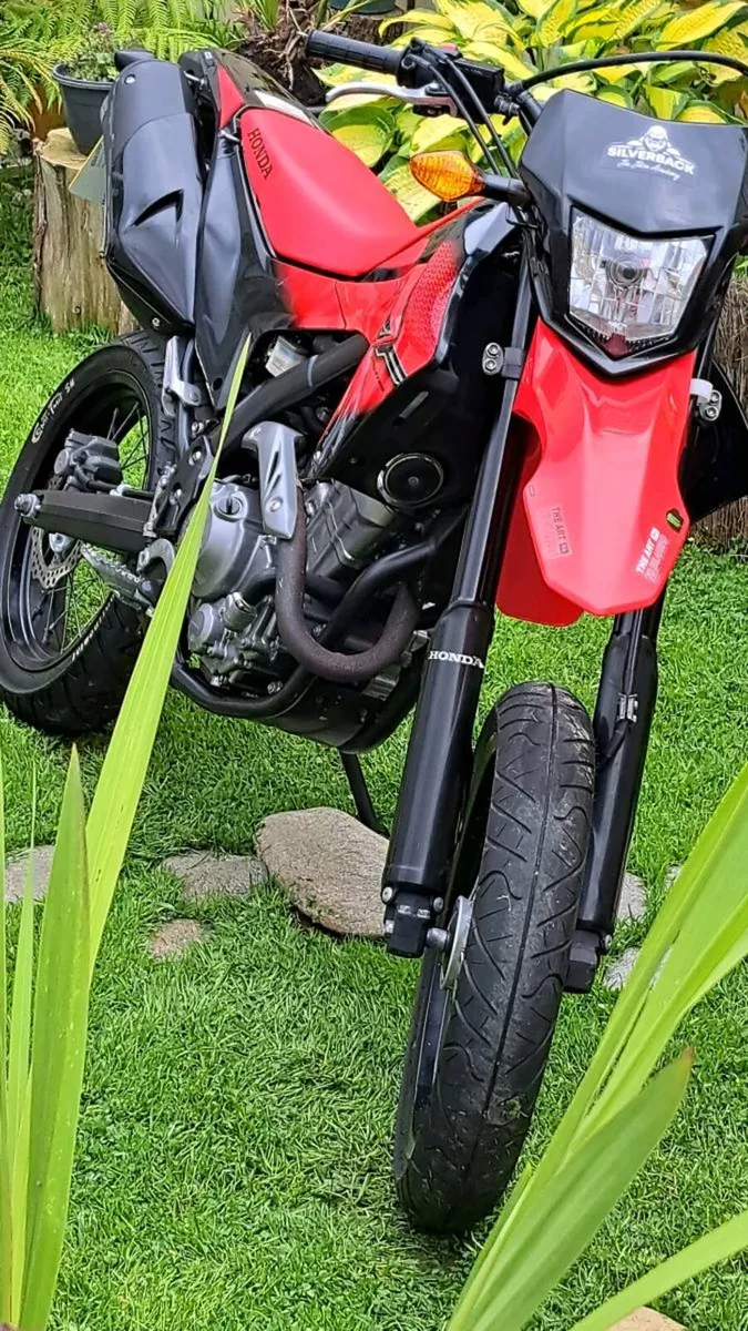 Honda Crf 250cc  2014 - Image 4