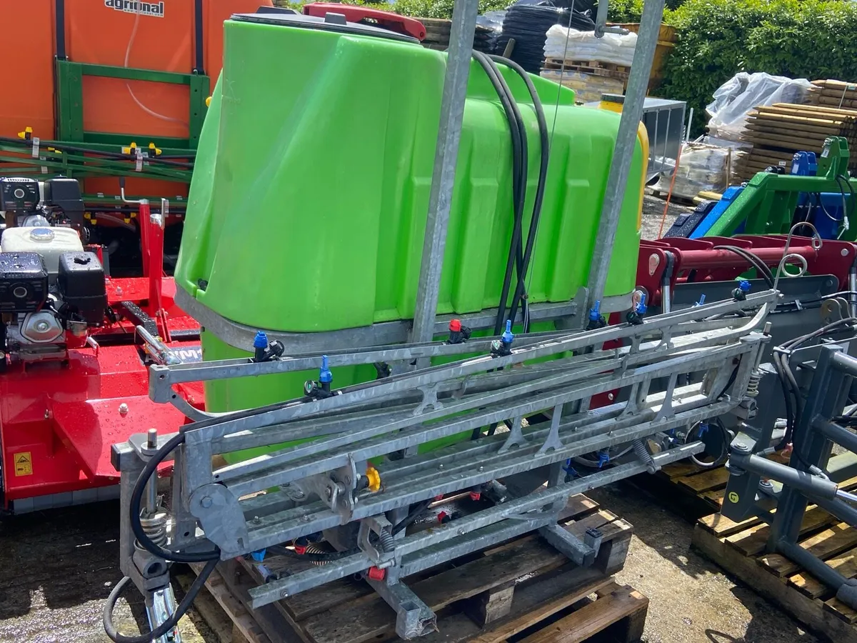 Second hand sprayers trade ins to clear - Image 4