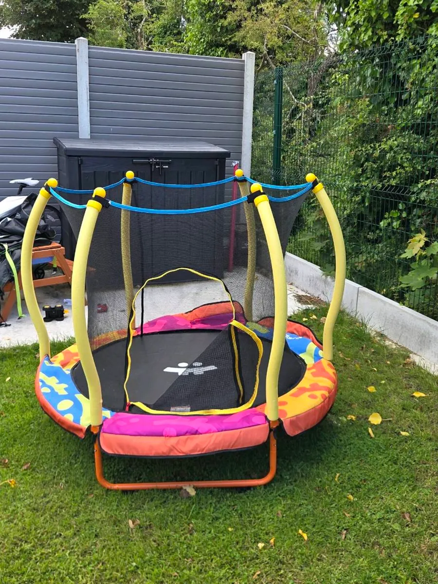 Trampoline - Image 2