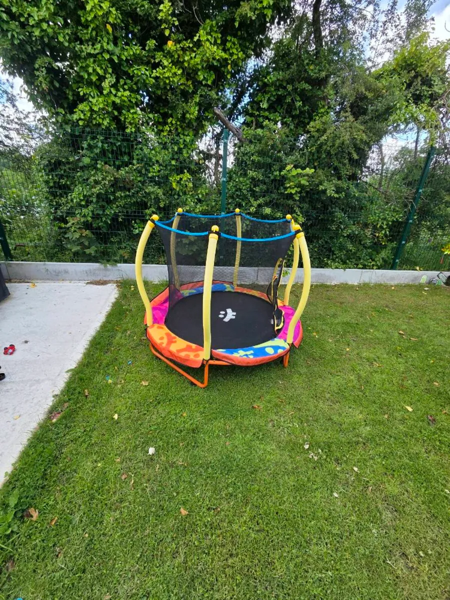Trampoline - Image 1