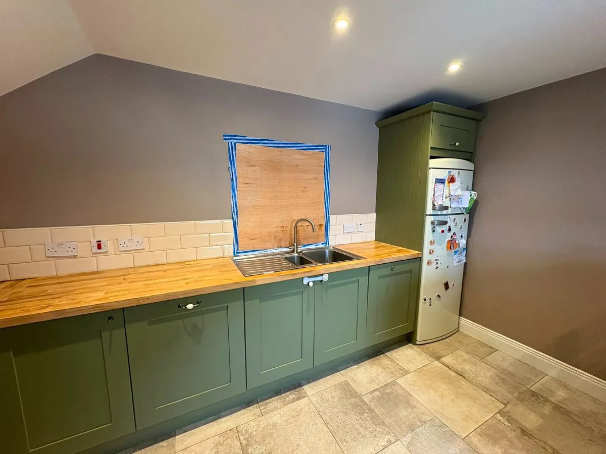Kitchen - Image 3