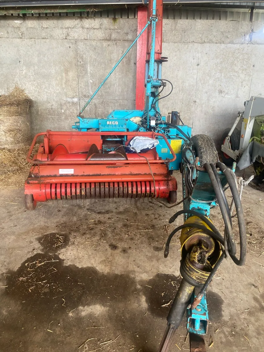 Mengele 25 silage harvester - Image 1