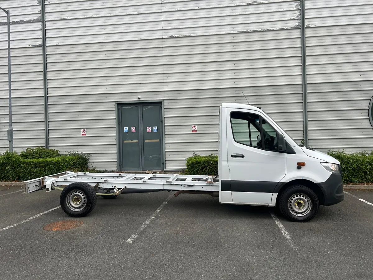 MERCEDES BENZ SPRINTER CHASSIS CAB 2018 - Image 4