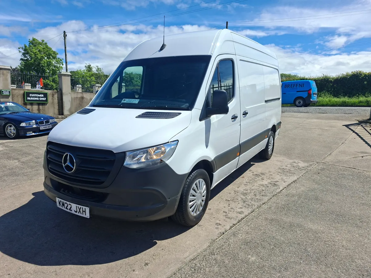 7 TON TOWING 2022 MERC SPRINTER 315 CDI RWD L2H3 - Image 3