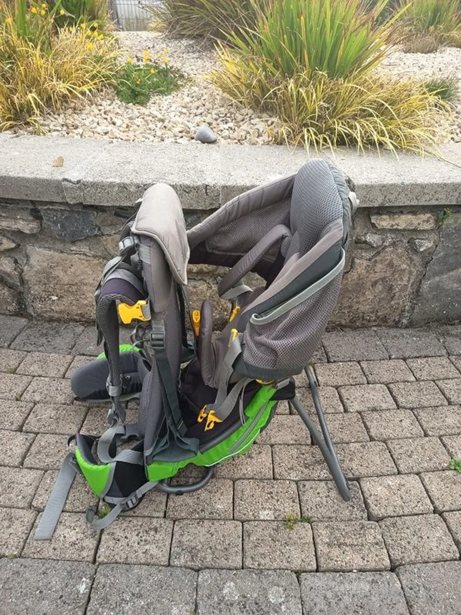 Deuter Kid Comfort Air, Child Carrier Backpack - Image 2