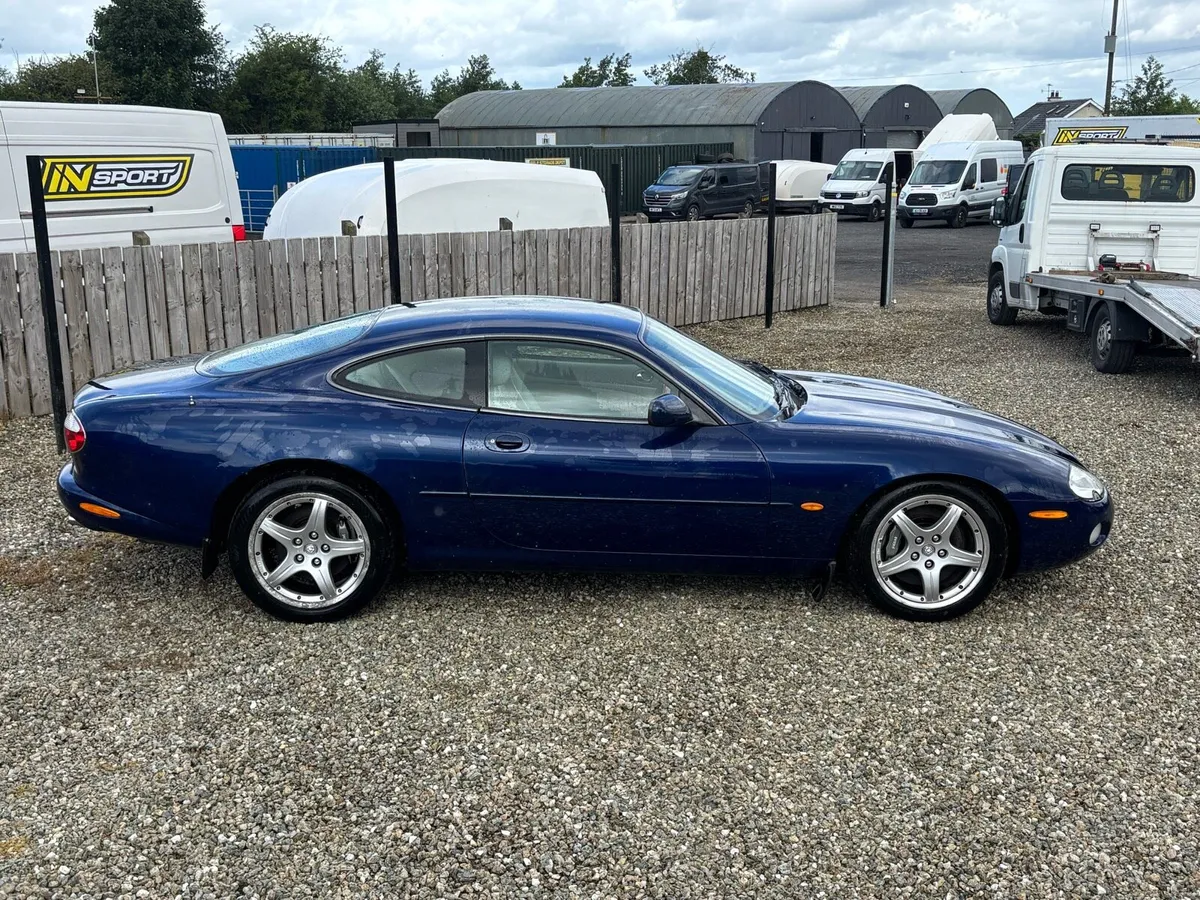 2002 Jaguar XK8 Auto Coupe - Image 2