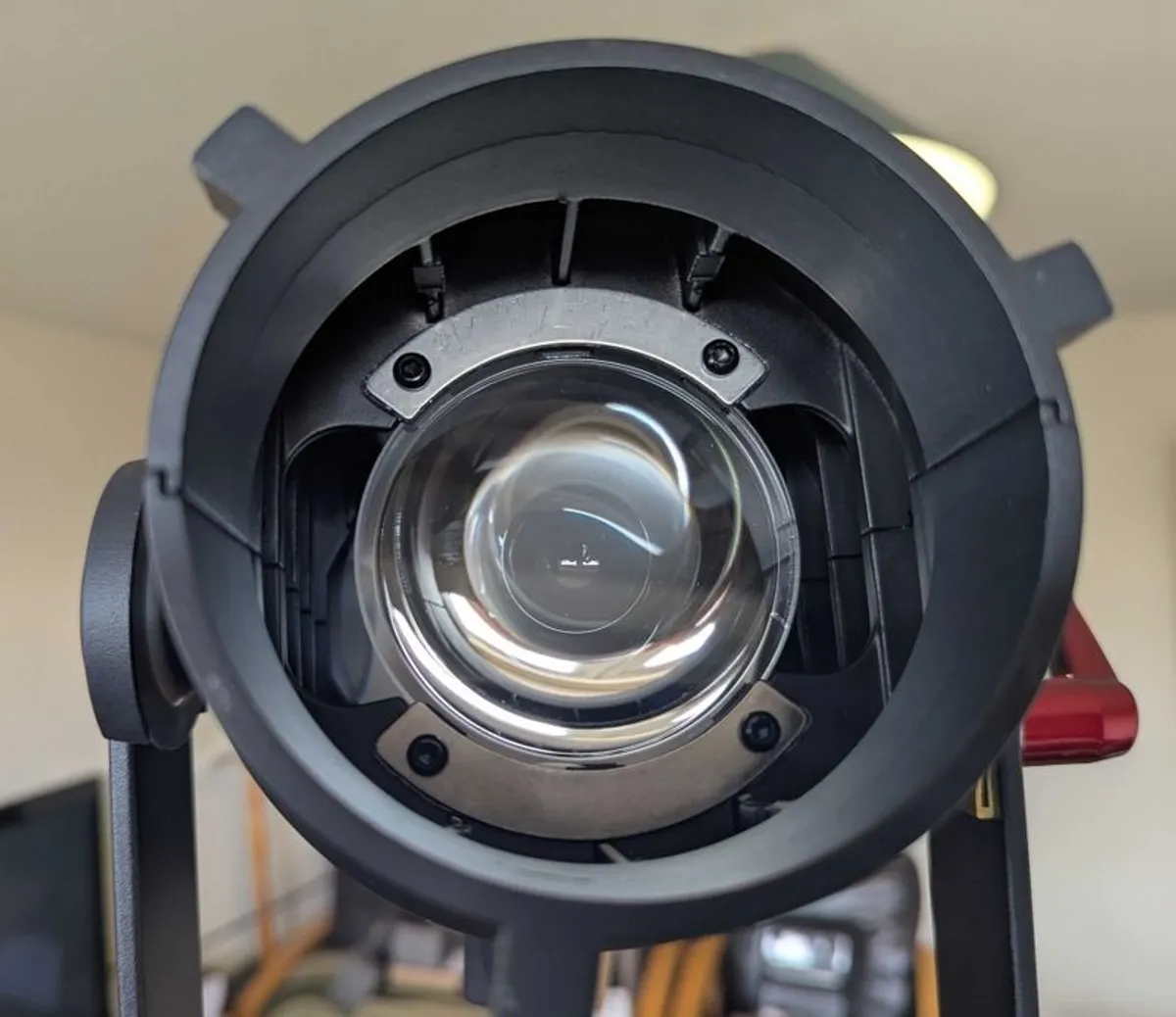 Aputure Spotlight Mount 26 degrees Brand New Unused in Hard Case - Image 4