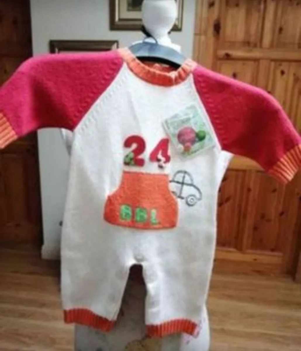 Boboli baby's playsuit. New with tags. Age. 6 mont - Image 1