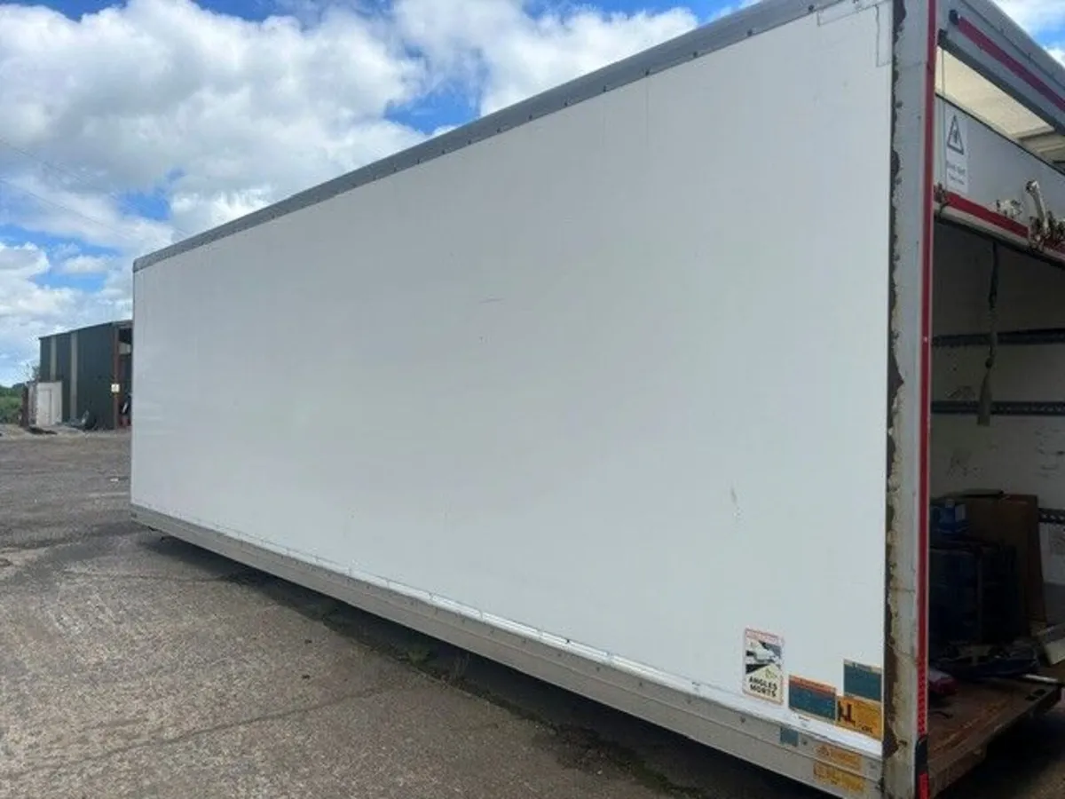 2020 28ft GRP box body - Image 1