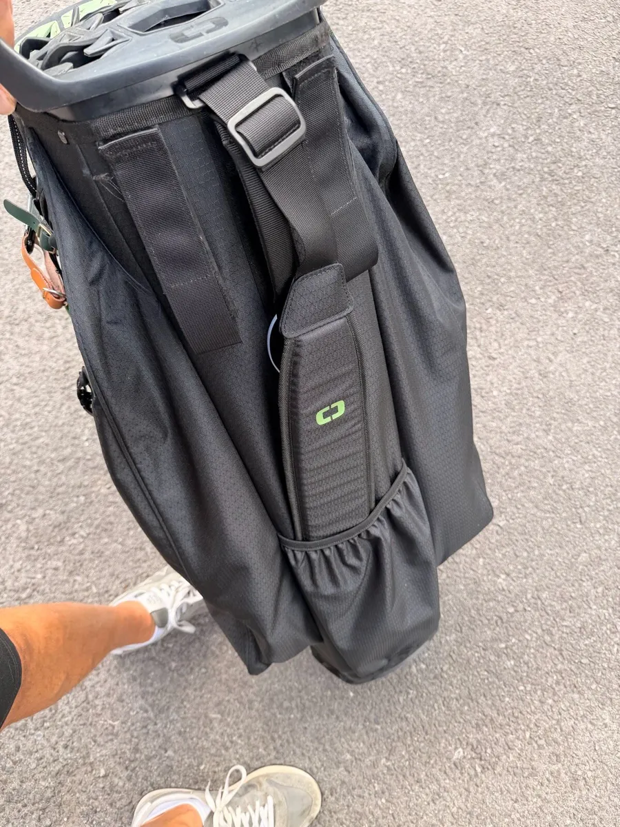 Ogio golf bag - Image 1