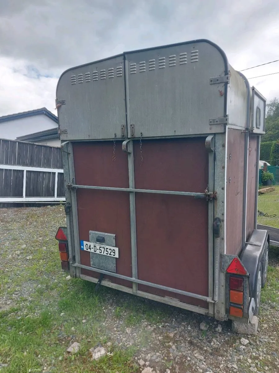 Horse Box - Image 1