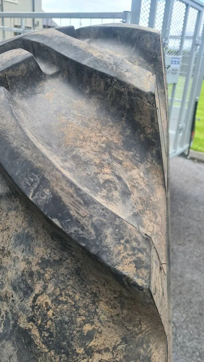 TRACTOR TYRE 18.4 /26 BKT - Image 3