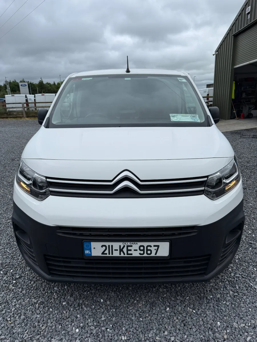 Citroen Berlingo 2021 - Image 3
