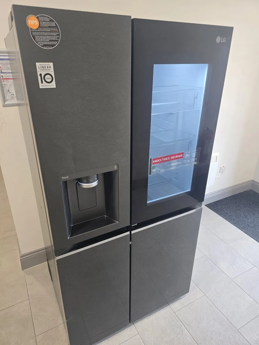 Lg American Fridge Freezer - Image 1