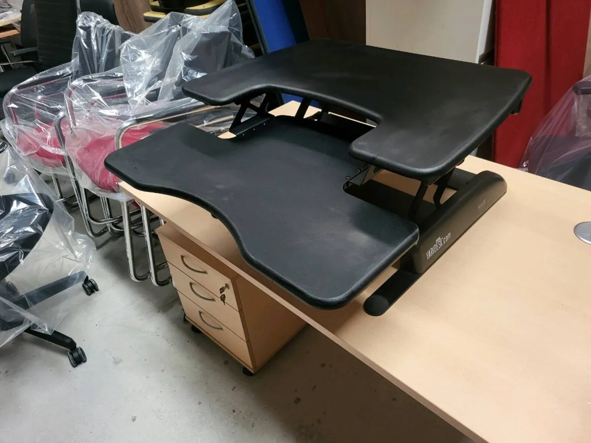 Varidesk ProPlus 30 Desk Riser. Mint Condition - Image 2