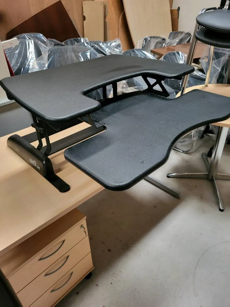 Varidesk ProPlus 30 Desk Riser. Mint Condition - Image 4