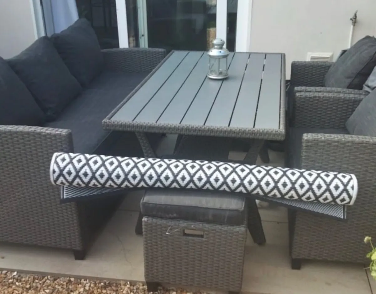 Rattan Garden Furniture - Image 3