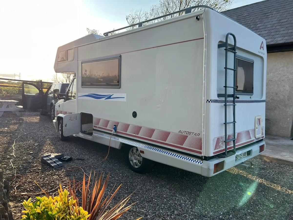 Campervan Peugeot JT5  2.5L Diesel - Image 1