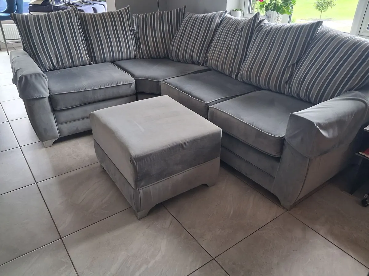 Corner sofa