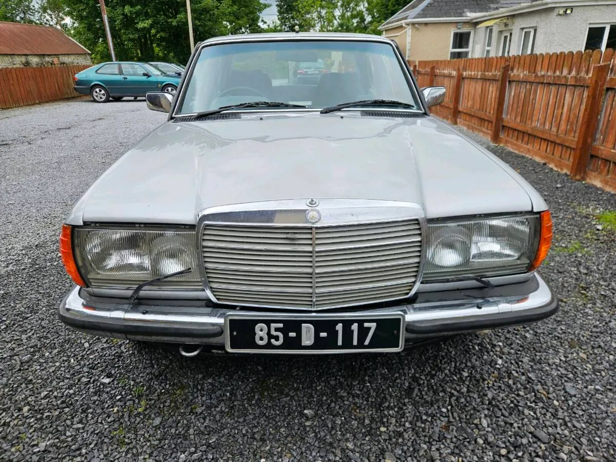 mercedes w123 - Image 2