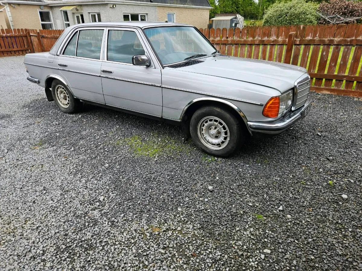 mercedes w123 - Image 1