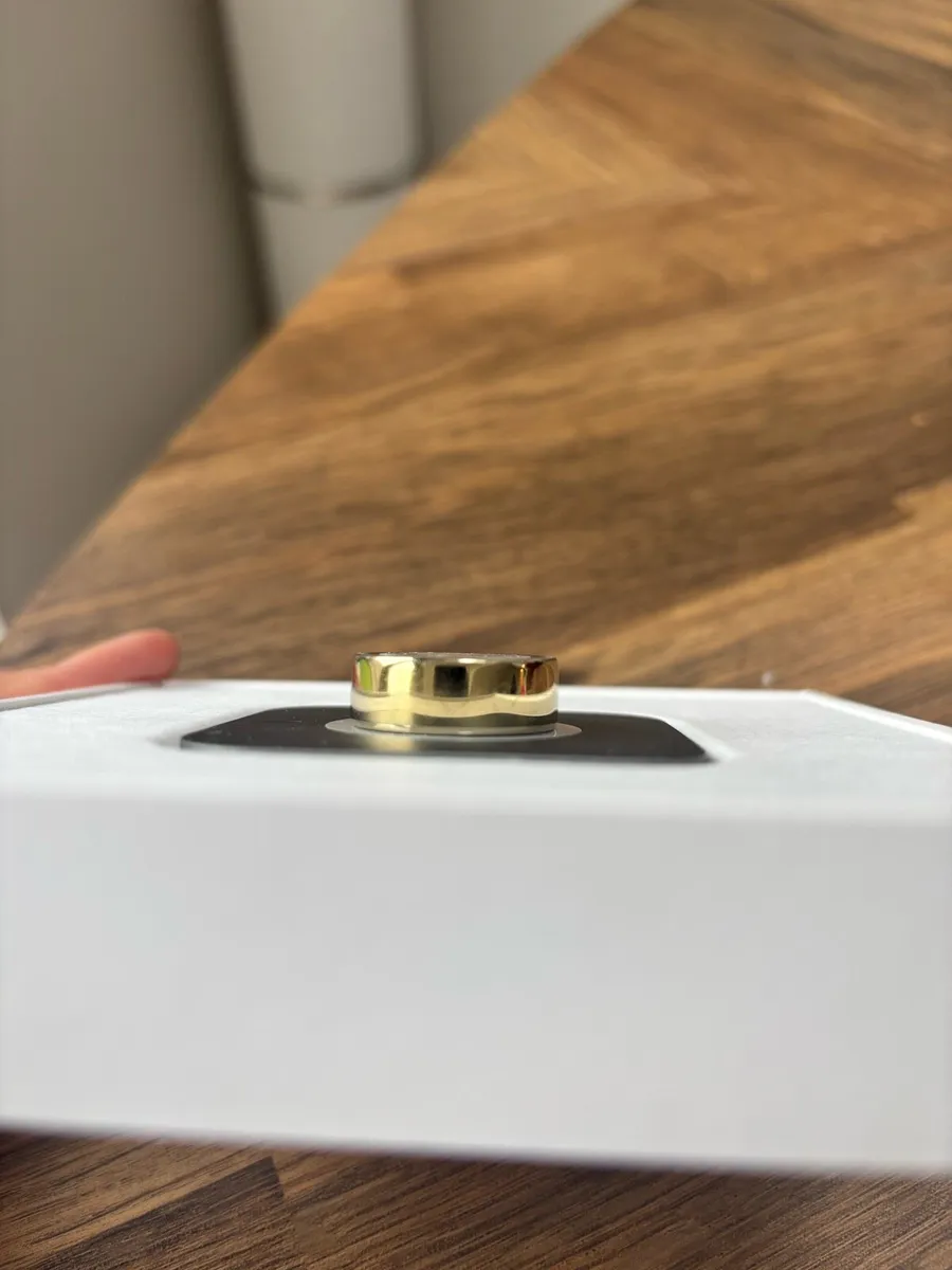 Oura Ring Gen 4 Gold size 7 - Image 2