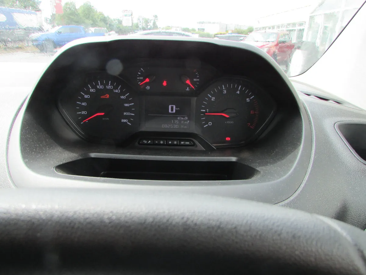 Peugeot Partner 2022 1.6TDI - Image 4