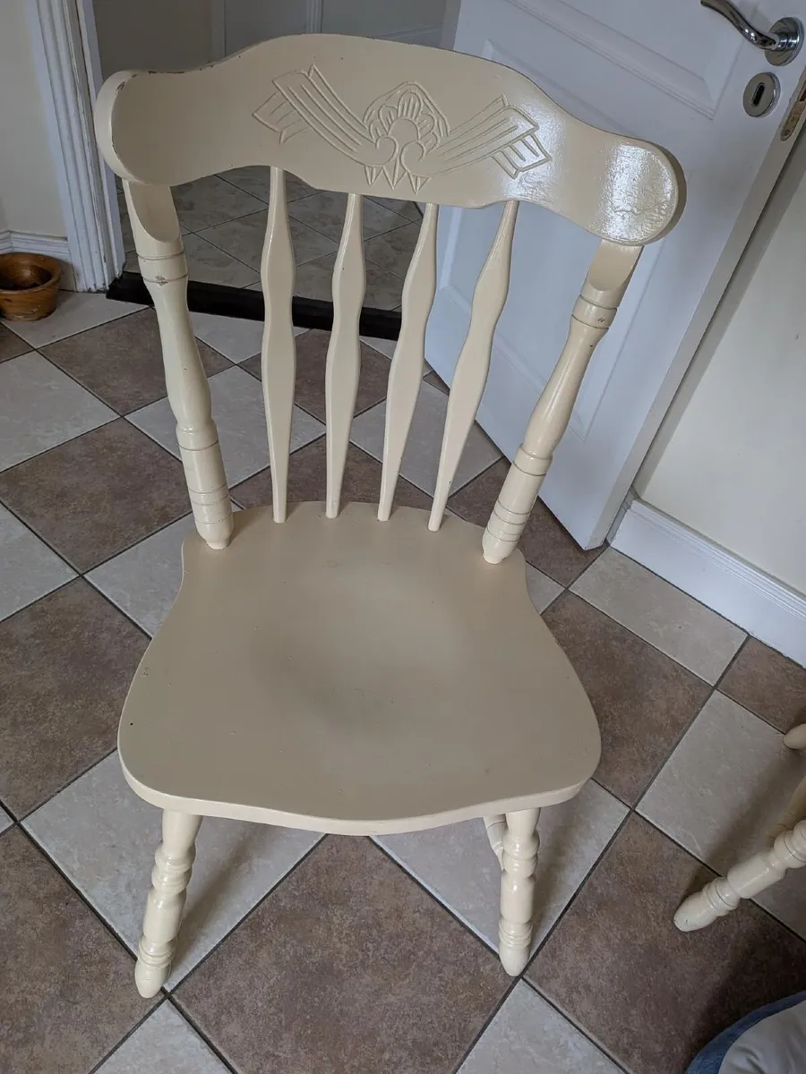 Solid wood kitchen table and chairs set - Image 2