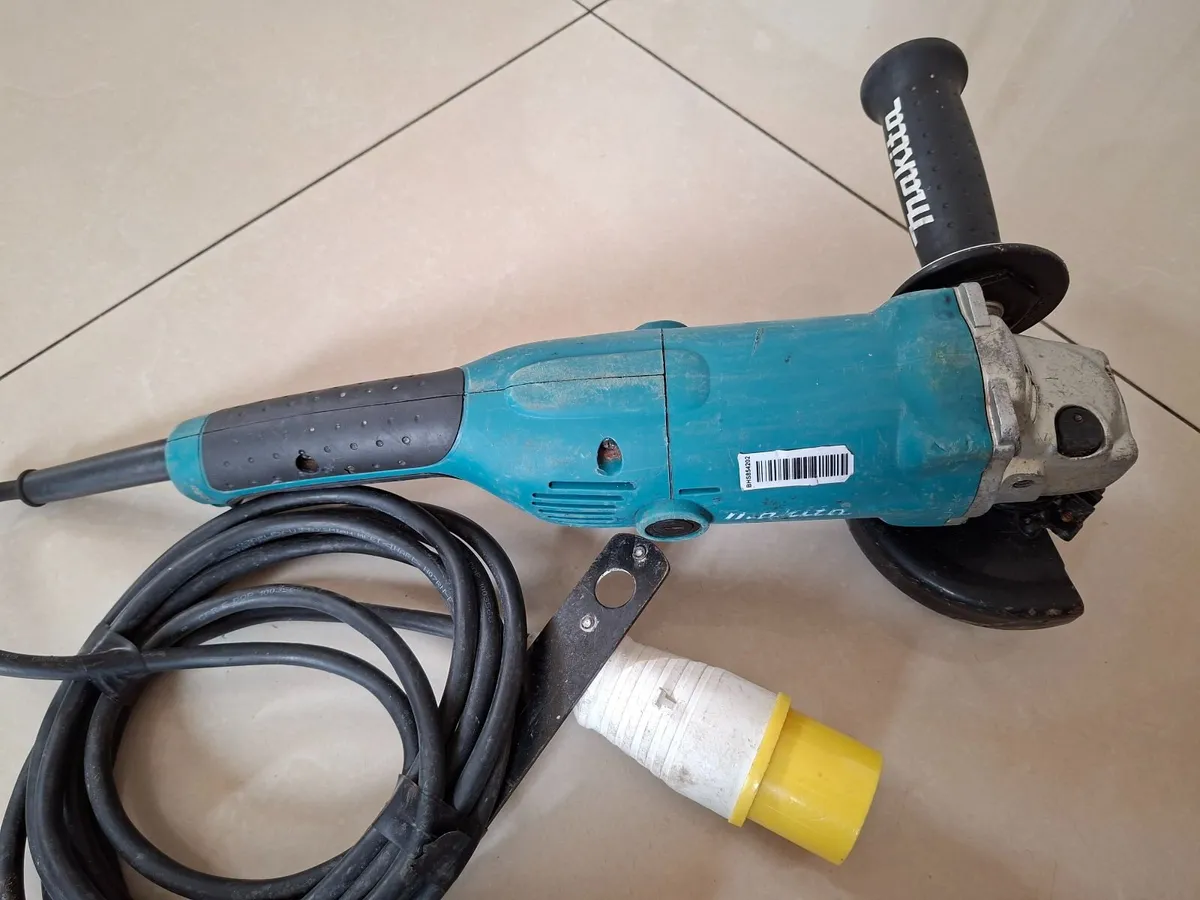 Makita GA5021 125mm Grinder 110v - Image 3