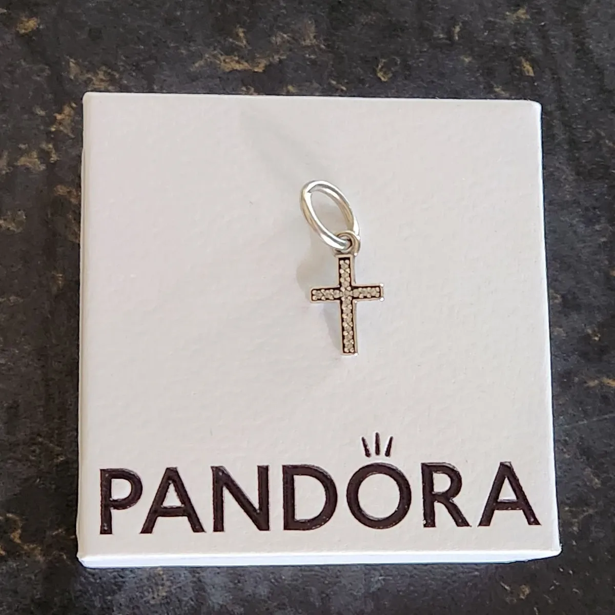 Pandora charm - Image 1