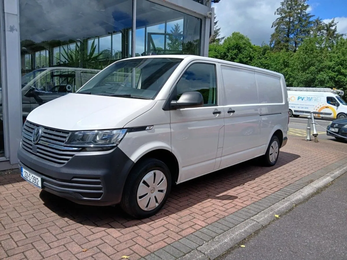 Volkswagen Transporter 2.0 TDi Lwb 110Bhp, White, - Image 2