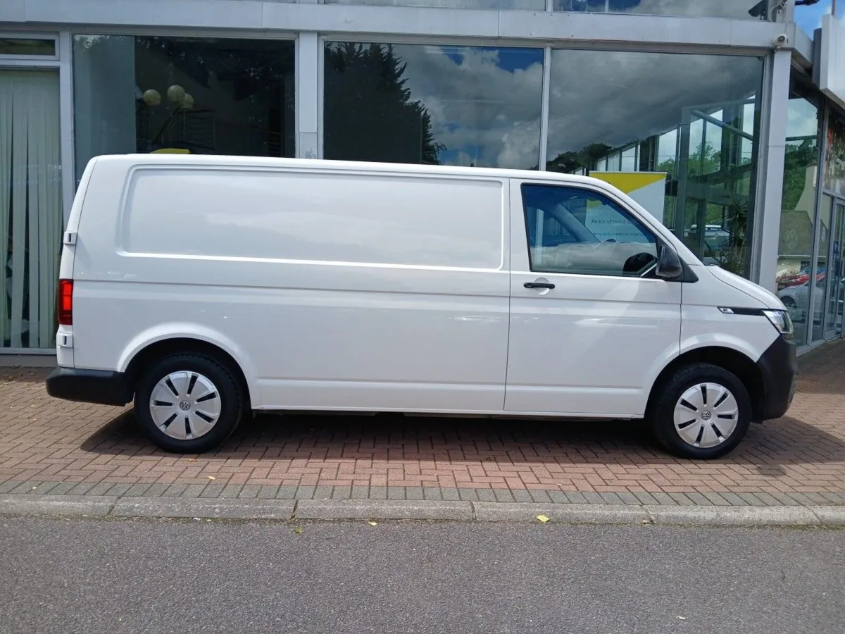 Volkswagen Transporter 2.0 TDi Lwb 110Bhp, White, - Image 3