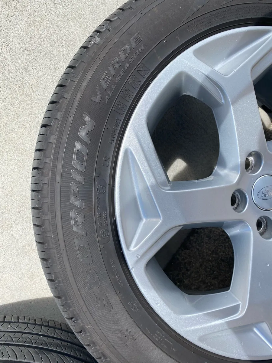 Landrover/Range Rover 20 inch Alloys and Tyres - Image 3