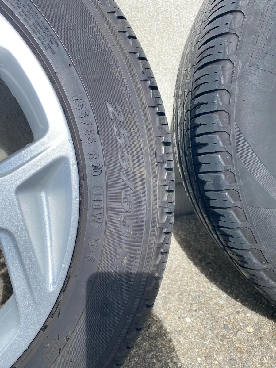 Landrover/Range Rover 20 inch Alloys and Tyres - Image 4
