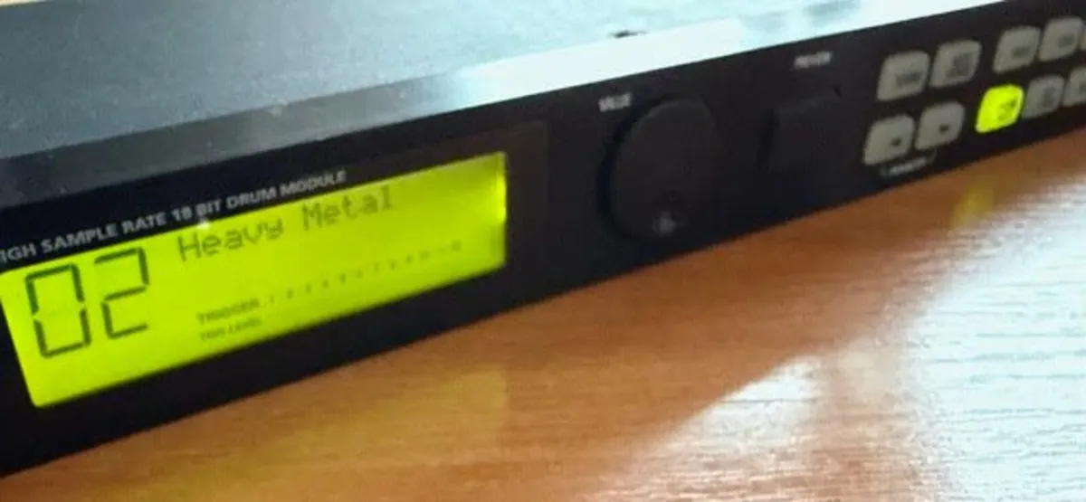 Alesis DM5 Drum Module (Rack), w/ Power Supply - Image 2