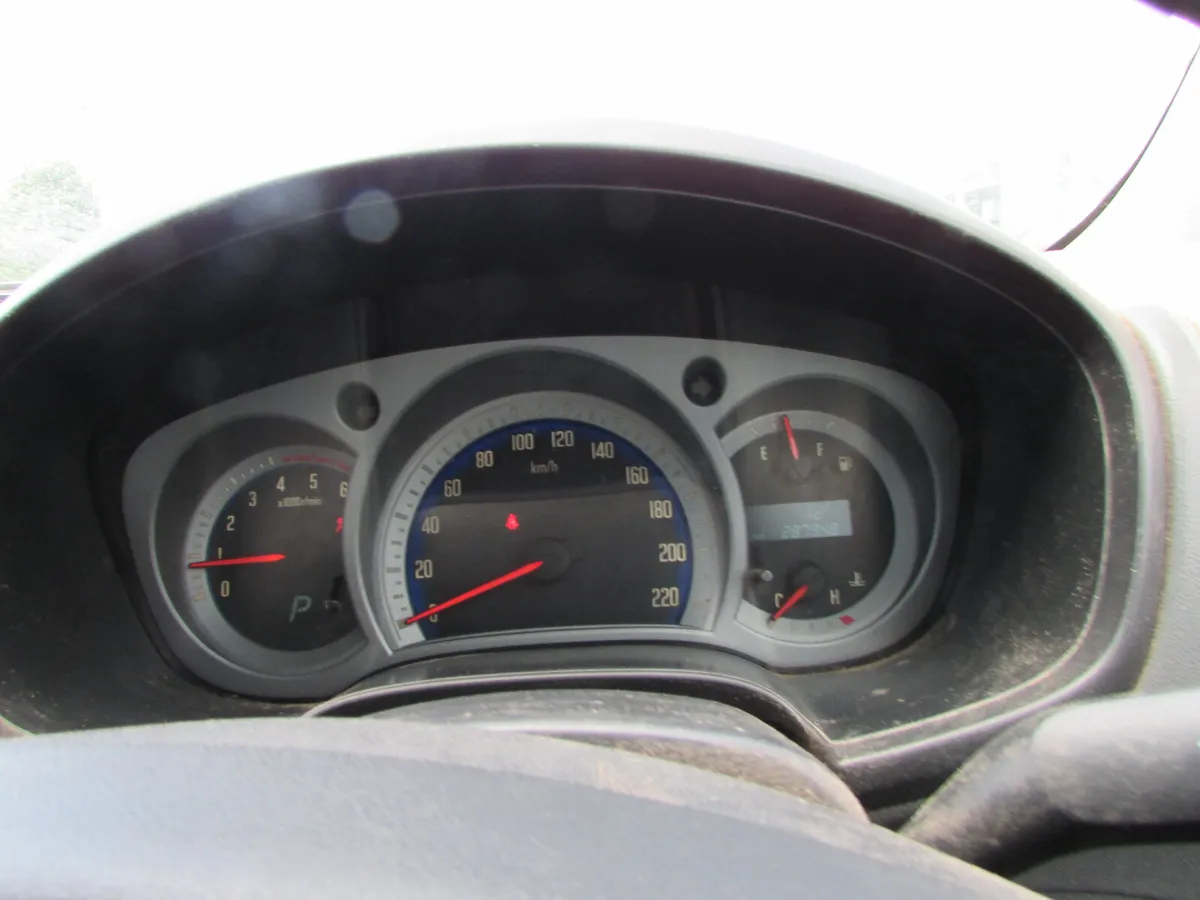 Isuzu D-Max 2010 3.0Tdi AUTO - Image 3