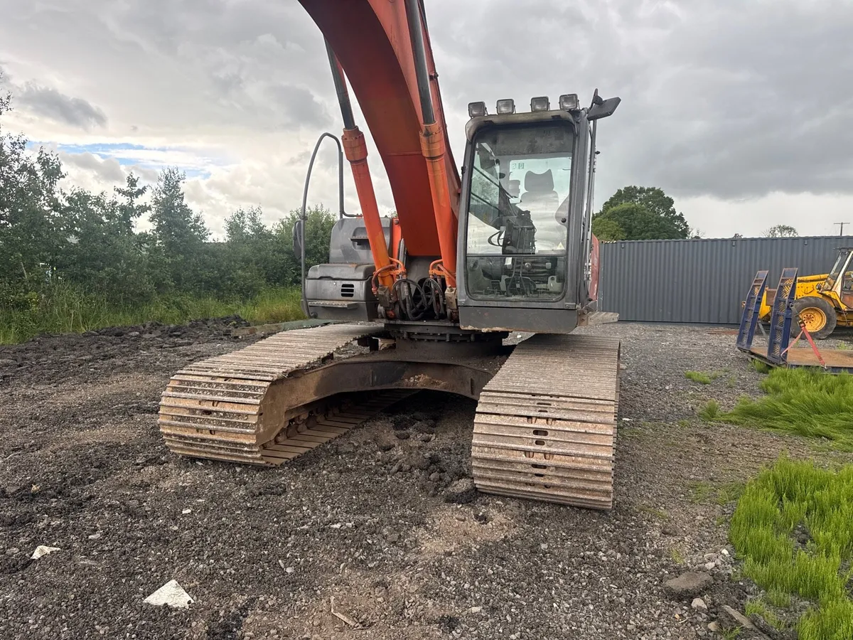 Hitachi zx250 - Image 3