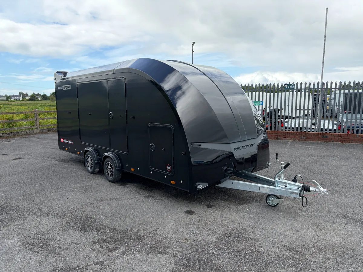 New Brian James Race Sport Black Edition - Image 1