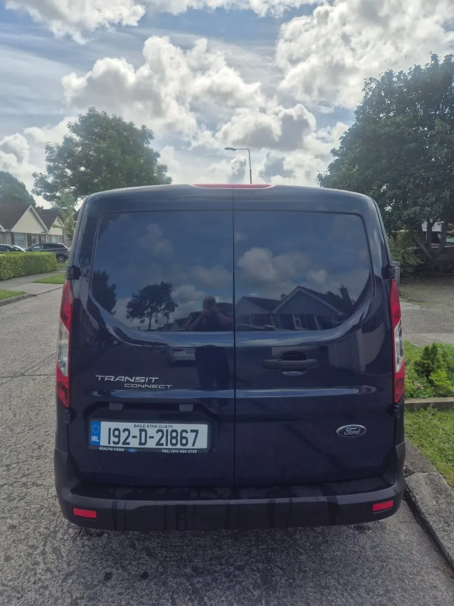 Ford Transit 2019 - Image 2