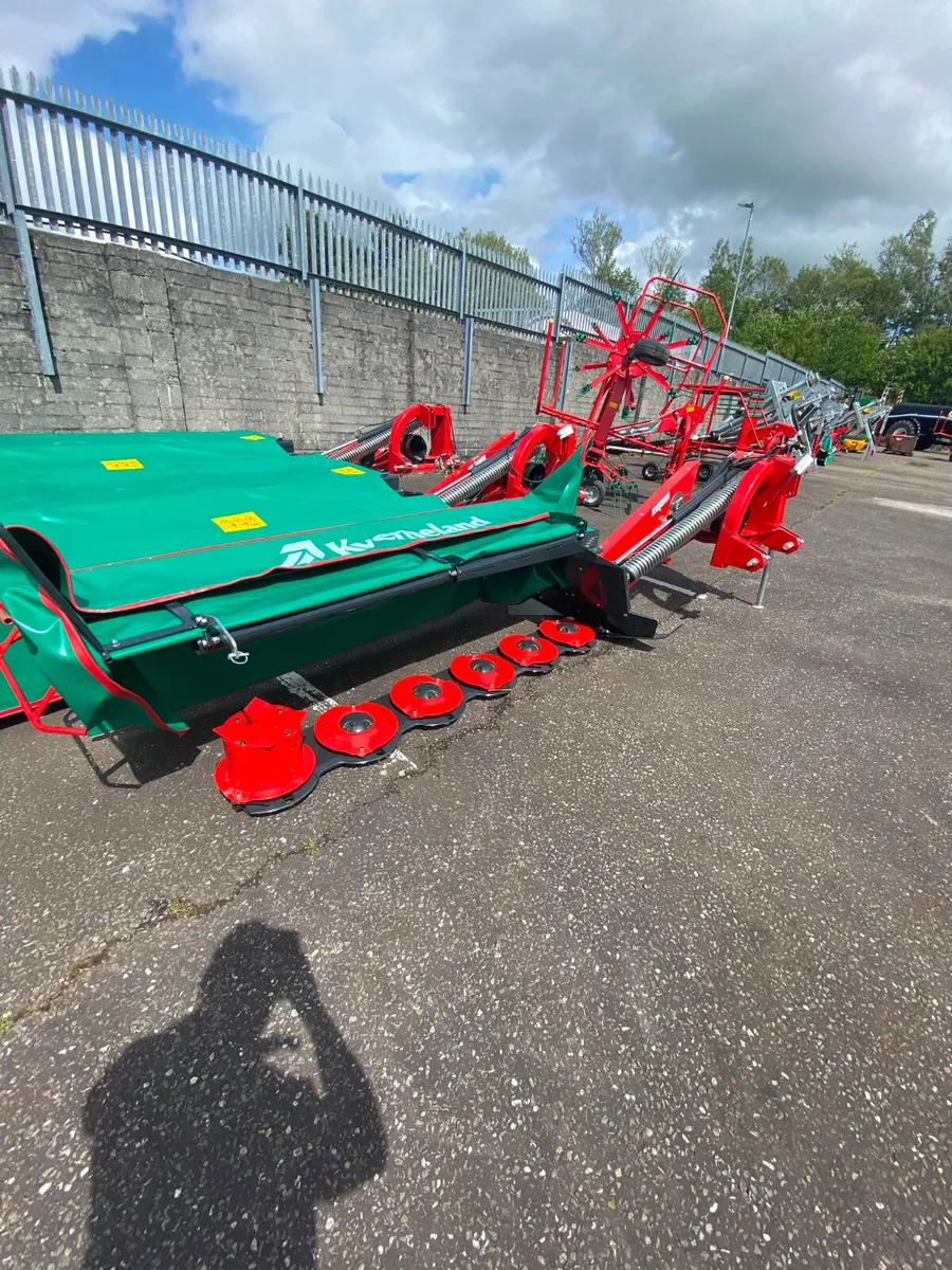 Kverneland Disc Mowers - Image 2