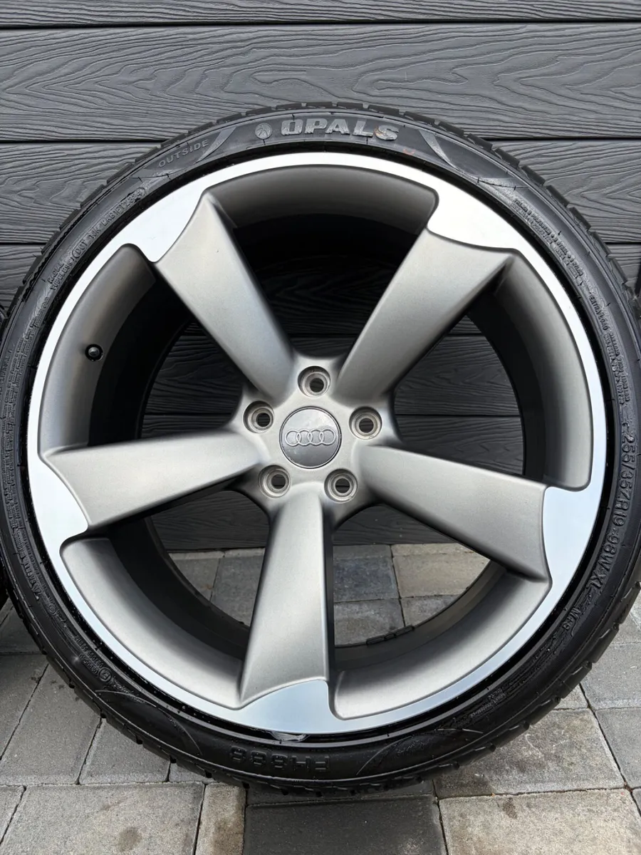 19” BRAND NEW AUDI TTRS ALLOY WHEELS & TYRES - Image 3