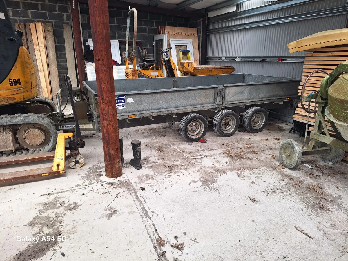 Ifor Williams Tri Axle 14x6 - Image 4