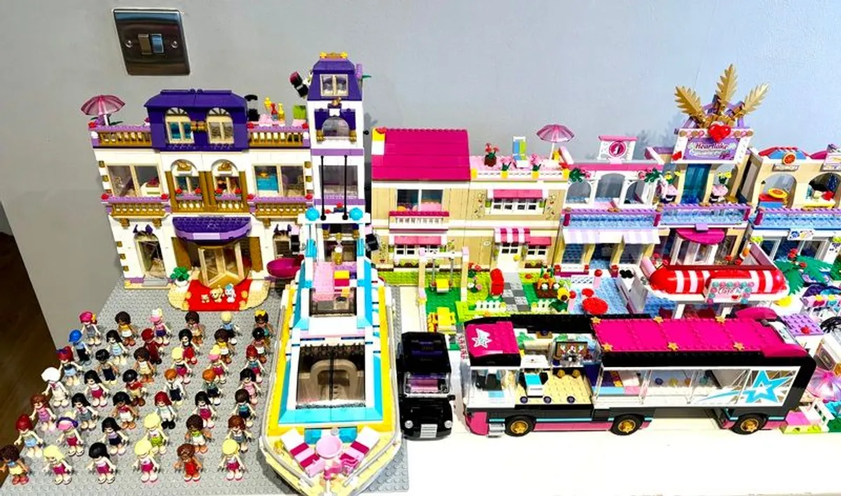 LEGO Friends Lot - Image 4