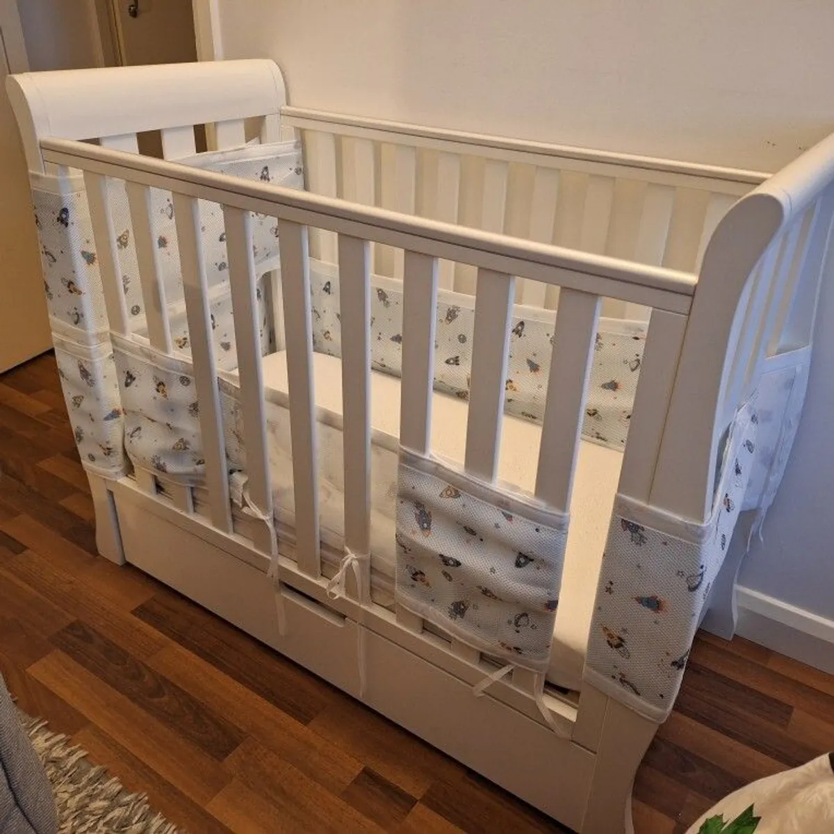 Obaby Space Saver Cot + Mattress + 3 Sheets (Cost - Image 2