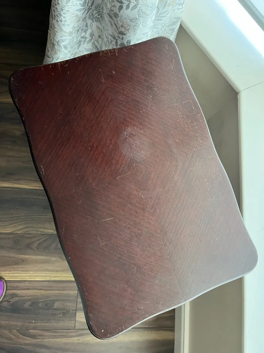 Twist Leg Side Table Vintage - Image 4