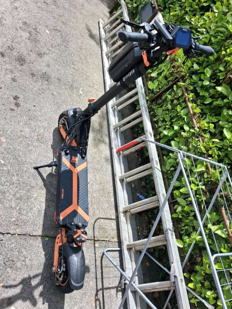 Electric scooter - Image 4