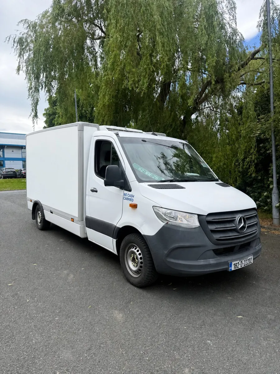 Mercedes Benz Sprinter Fridge Freezer INCLUDES VAT - Image 4