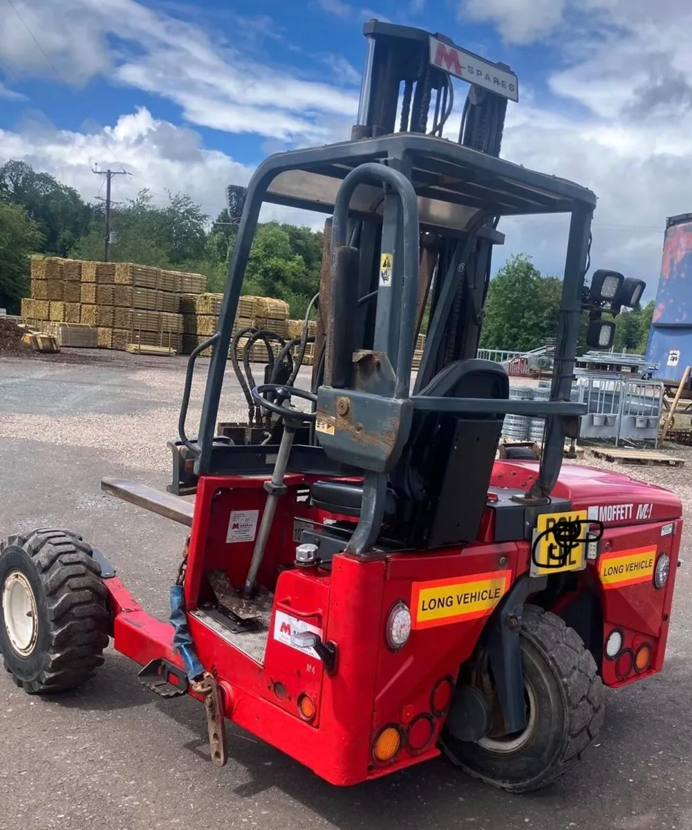 Moffett Mounty Forklift - Image 3