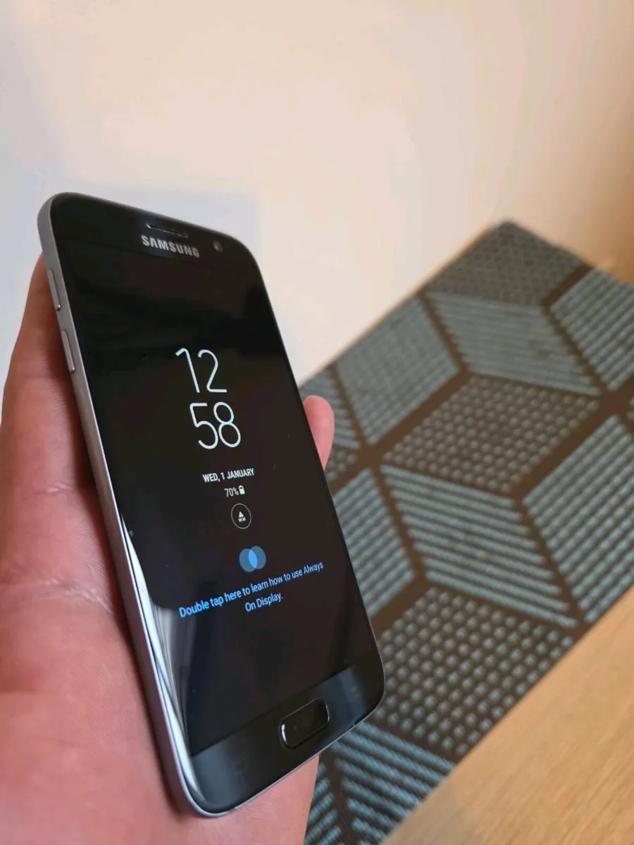 Samsung Galaxy S7 - Image 2
